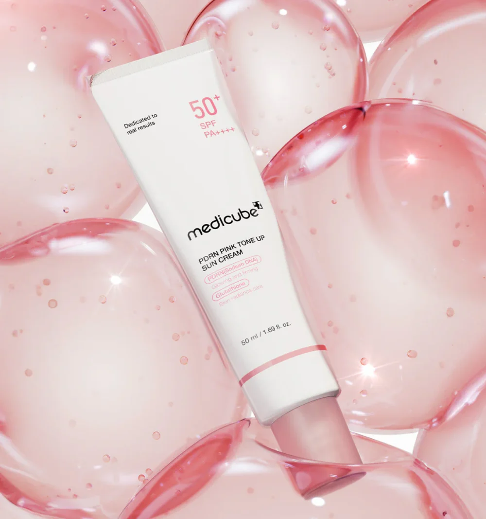MEDICUBE PDRN Pink Tone Up Sunscreen SPF50+ PA++++ 50ml MEDICUBE PDRN Pink Tone Up Sunscreen SPF50+ PA++++ 50ml